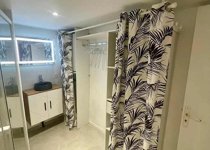 Le Paradis Apartment